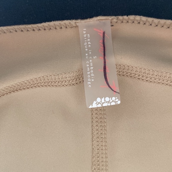 FP Movement Endurance Legging with Pockets Small - Picture 8 of 10